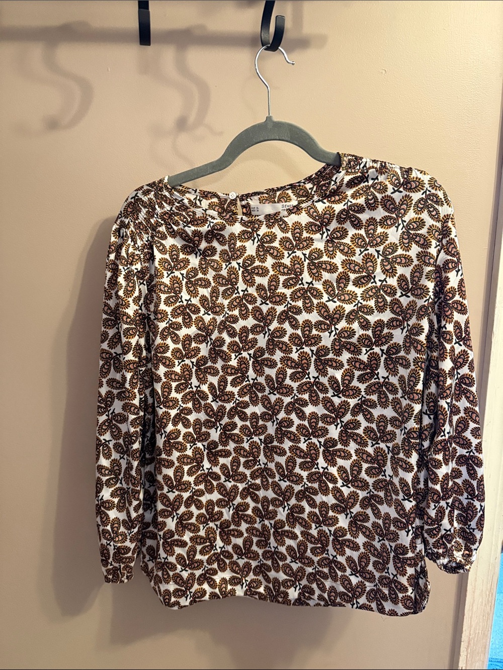 Women’s Brown Leaf-Print Blouse - Casual Long Sleeve Top